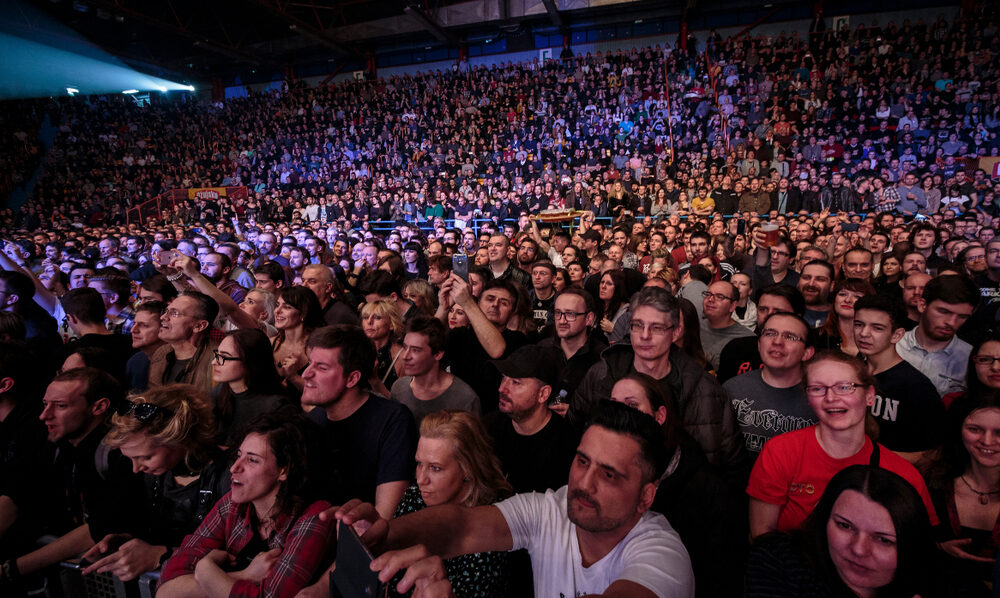 The excited audience at the Toto concert at Dom sportova